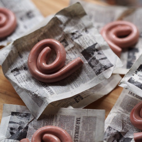 Metrilenkkiä sanomalehdellä